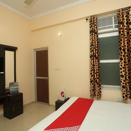 فندق Oyo Flagship 17204 Vrindawan Galaxy كانبور المظهر الخارجي الصورة
