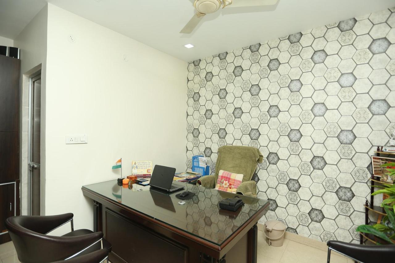 فندق Oyo Flagship 17204 Vrindawan Galaxy كانبور المظهر الخارجي الصورة