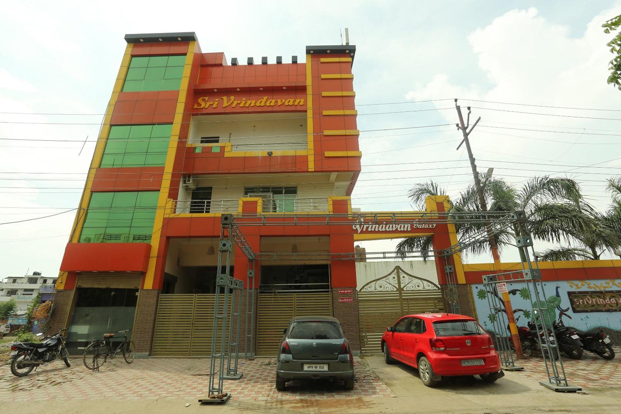 فندق Oyo Flagship 17204 Vrindawan Galaxy كانبور المظهر الخارجي الصورة